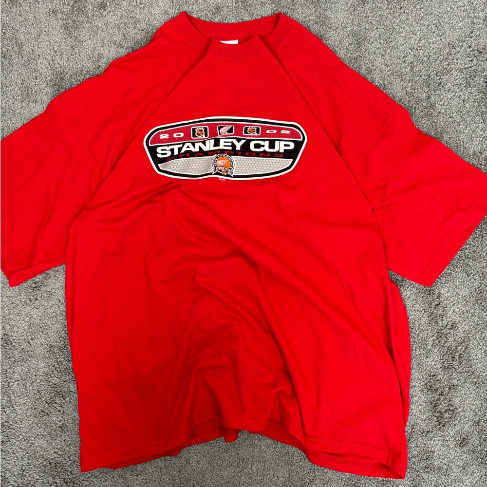 Vintage red‎ wings 2002 stanley cup champions tshirt